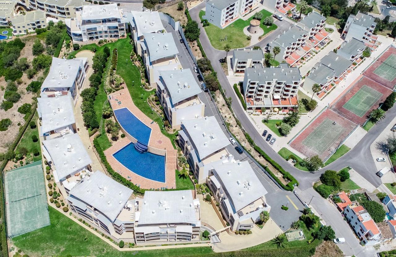 Bnb Homes Ocean View Apartment With Relax Terrace, 2 Swimming Pools & Tennis Court Albufeira Dış mekan fotoğraf