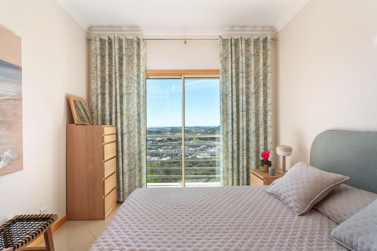 Bnb Homes Ocean View Apartment With Relax Terrace, 2 Swimming Pools & Tennis Court Albufeira Dış mekan fotoğraf