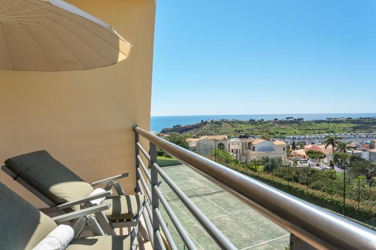 Bnb Homes Ocean View Apartment With Relax Terrace, 2 Swimming Pools & Tennis Court Albufeira Dış mekan fotoğraf