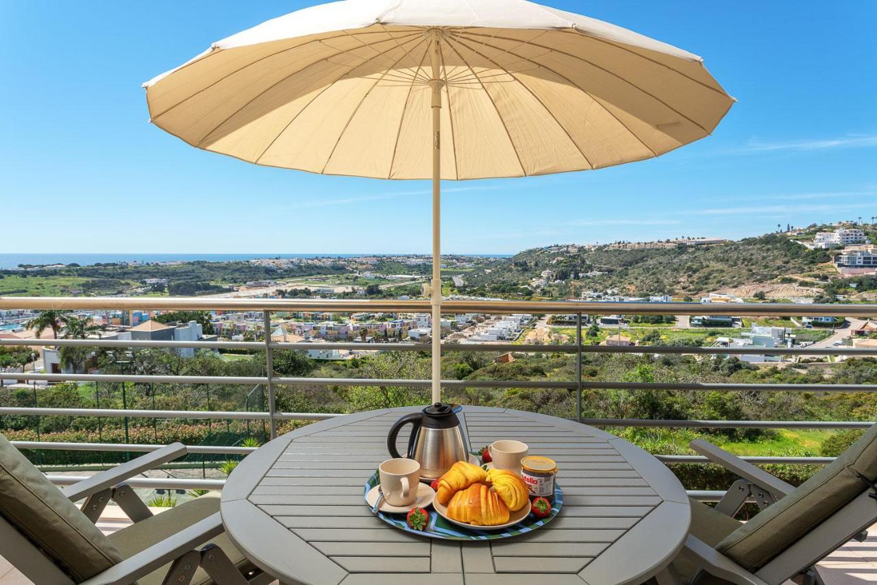 Bnb Homes Ocean View Apartment With Relax Terrace, 2 Swimming Pools & Tennis Court Albufeira Dış mekan fotoğraf